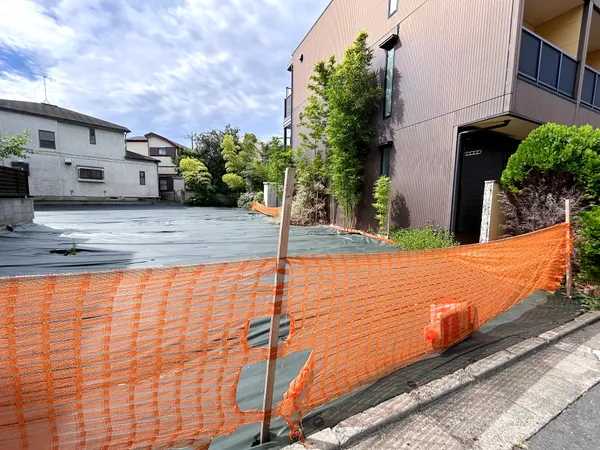 【土地写真】バスを使えばJR中央線・東京メトロ丸ノ内線「荻窪」駅、西武池袋線「石神井公園」駅などご利用できます。