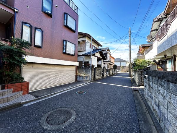 練馬区関町南4丁目 土地 前面道路含む外観