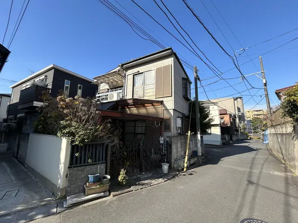 【外観写真】閑静な住宅街と駅徒歩８分の利便性を両立した好立地