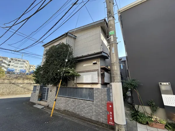 【外観写真】バスを使えばJR中央線「吉祥寺」駅や西武池袋線「石神井公園」駅等も利用できます