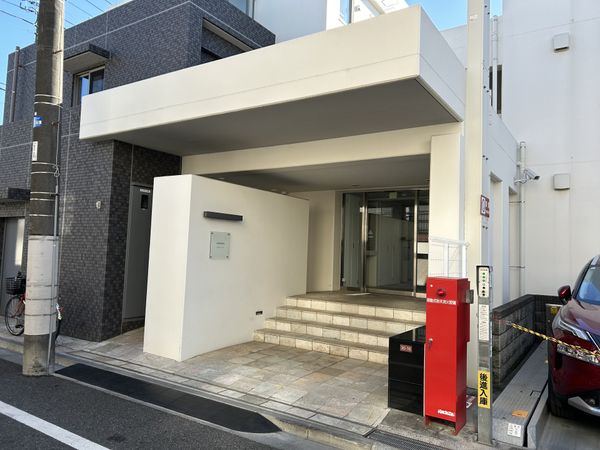 コムロンド上井草フラッツ エントランス