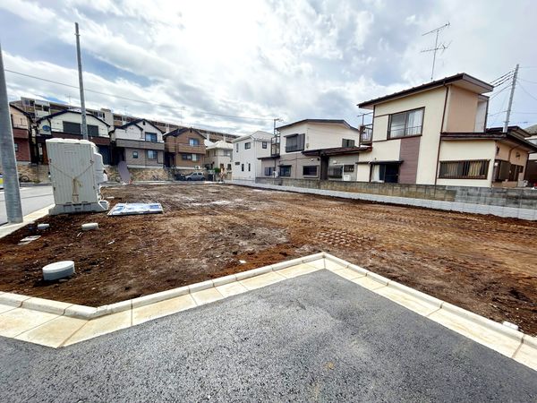 東村山市恩多町3丁目 土地F区画 前面道路含む外観