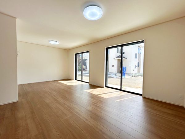 東大和市狭山4丁目 新築C号棟 リビング