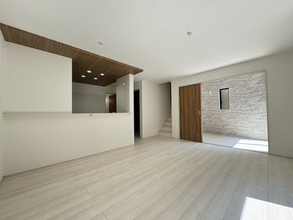 東大和市湖畔3丁目【新築3号棟】 リビング