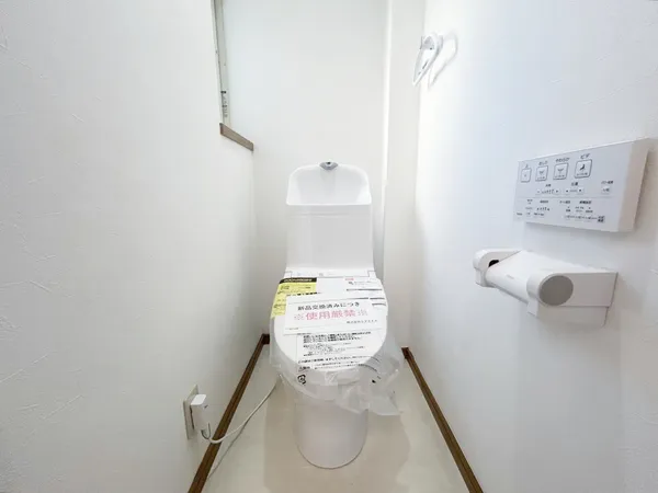 お掃除のしやすいシンプルな内装です。