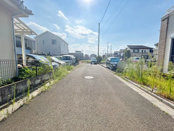 西武多摩湖線「武蔵大和駅」徒歩14分西武新宿線「東村山駅」徒歩19分西武拝島線「東大和市駅」バス23分「金山神社前」停歩8分