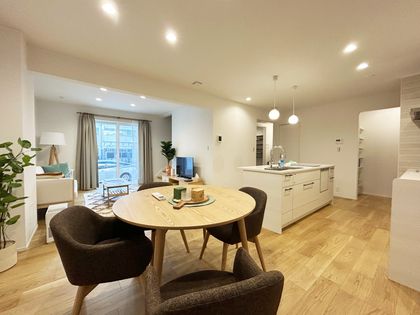 東大和市芋窪5丁目 戸建 リビング