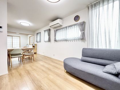 小平市小川東町 戸建 リビング