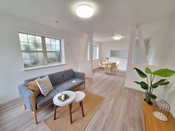 東村山市久米川町1丁目 戸建 リビング