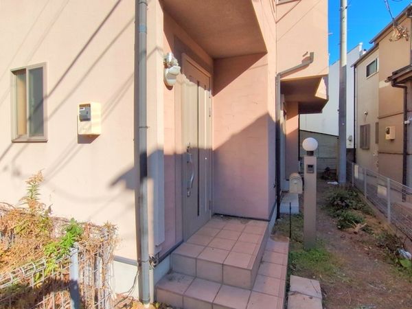 東村山市恩多町5丁目 戸建 玄関 東村山市恩多町5丁目 戸建 玄関