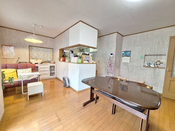 東村山市諏訪町1丁目 戸建 リビング 東村山市諏訪町1丁目 戸建 リビング