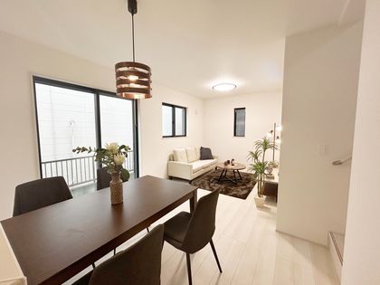 久米川町1丁目 新築戸建 リビング