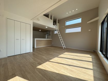 小平市小川西町5丁目 新築戸建 リビング