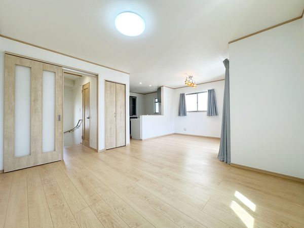 東村山市栄町2丁目 戸建 リビング 東村山市栄町2丁目 戸建 リビング