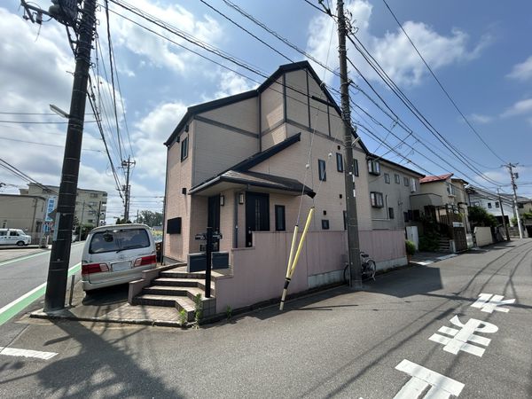 東村山市恩多町5丁目 戸建 前面道路含む外観 東村山市恩多町5丁目 戸建 前面道路含む外観