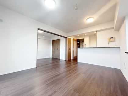 シャルムコート東村山美住町 リビング