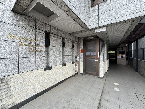 シャインハイツ久米川駅前 エントランス エントランス