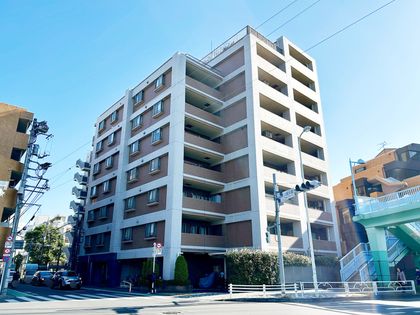 ワイズユウラク久米川 外観