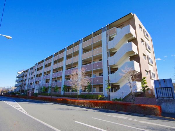 アンビシャス久米川 外観 アンビシャス久米川 外観