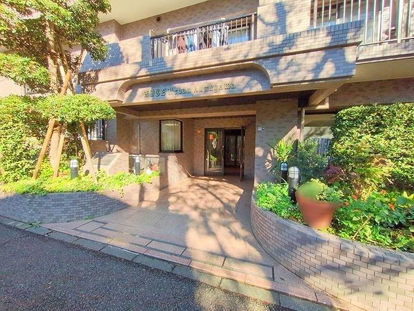 ナイスアーバン久米川 エントランス エントランス