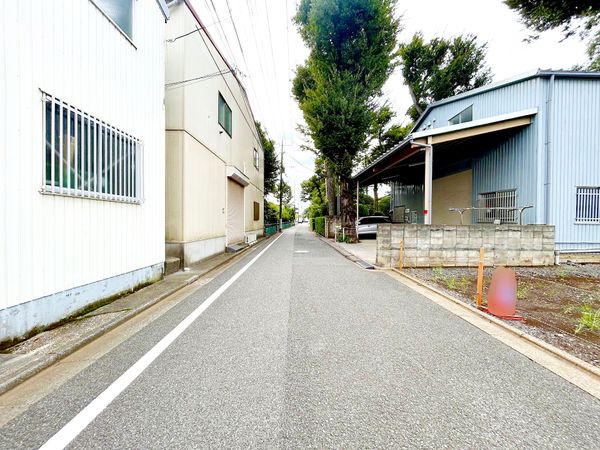練馬区高松6丁目 土地 5号地 前面道路含む外観