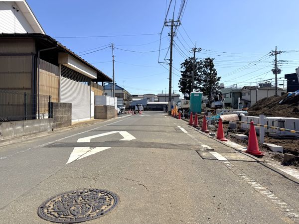 練馬区大泉町2丁目 土地 C区画 前面道路含む外観