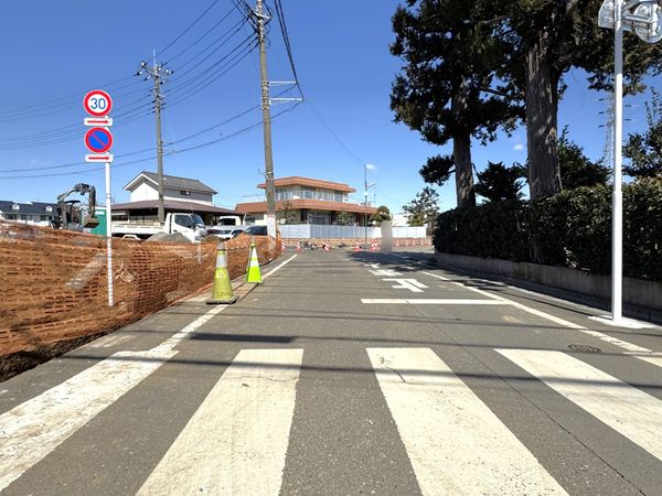 練馬区大泉町2丁目 土地 G区画 前面道路含む外観 練馬区大泉町2丁目 土地 G区画 前面道路含む外観