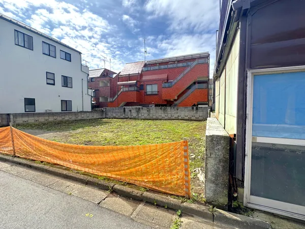 ◆第一種中高層住居専用地域・近隣商業地域（防火地域）建ぺい率６０%・８０%／容積率１６０%・２４０%