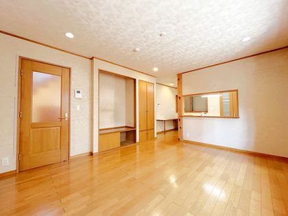 練馬区石神井町8丁目 戸建 リビング