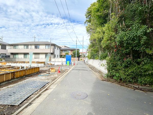 練馬区富士見台3丁目 新築戸建 3号棟 前面道路含む外観 練馬区富士見台3丁目 新築戸建 3号棟 前面道路含む外観