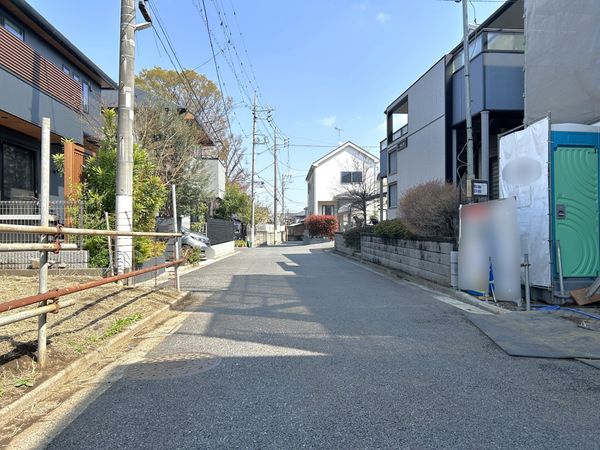練馬区三原台3丁目新築戸建 1号棟 前面道路含む外観 前面道路含む外観