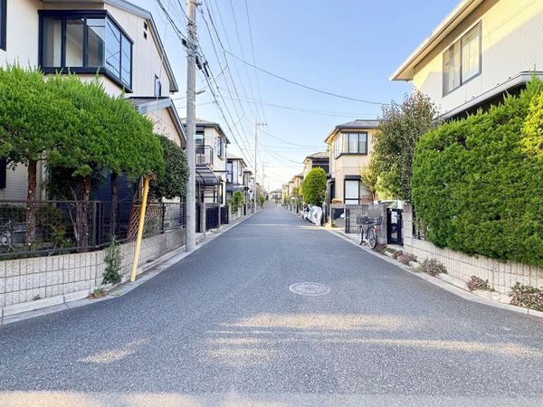 練馬区土支田3丁目 戸建 前面道路含む外観 練馬区土支田3丁目 戸建 前面道路含む外観