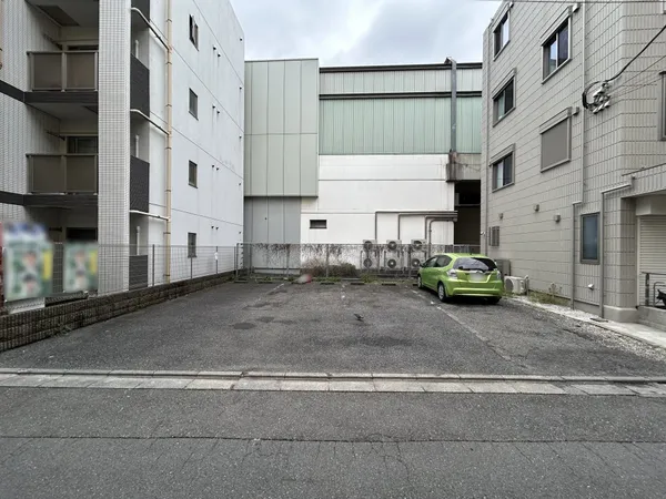 西武池袋・豊島線「桜台」駅より徒歩1分の土地です。