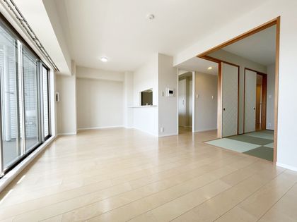 ルネアクアパークスビューフロント リビング ルネアクアパークスビューフロント リビング