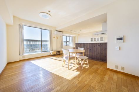 エリム春日町パークタワー リビング