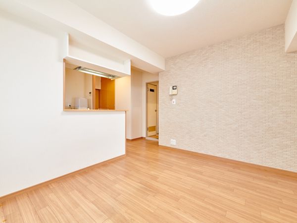 日商岩井哲学堂マンション リビング