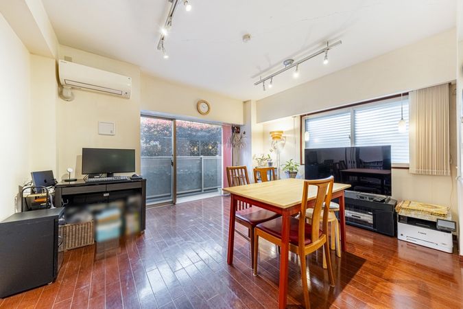 ザ・パームス鷺ノ宮 リビング