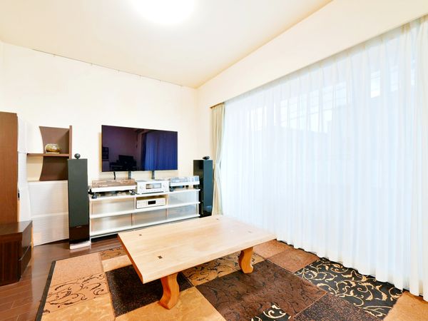 ヴィークコート豊玉サウス リビング ヴィークコート豊玉サウス リビング