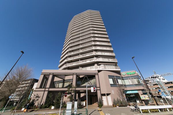 エリム春日町 外観 エリム春日町 外観