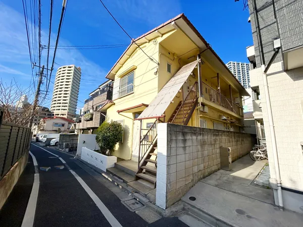 日照良好。閑静な住宅街です。