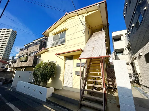 日照良好。閑静な住宅街です。