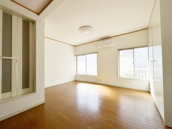 空室住戸の室内状況良好です。