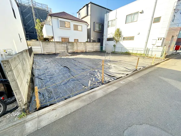 近くに公園も多く、自然を感じられる環境でございます。