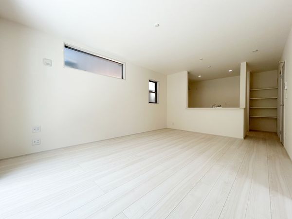 新座市栄5丁目 新築戸建 2号棟 リビング 新座市栄5丁目 新築戸建 2号棟 リビング