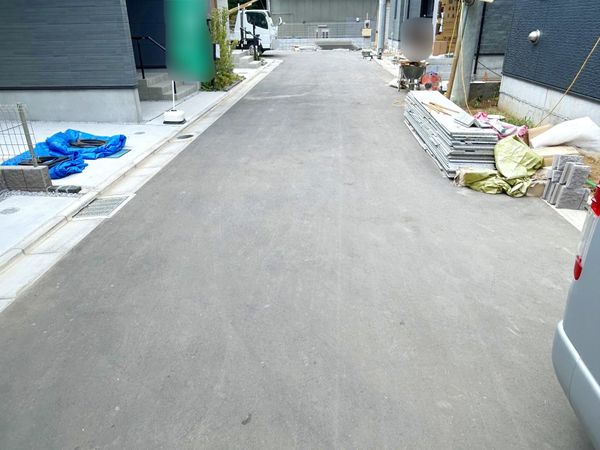 新座市池田3丁目 新築戸建 7号棟 前面道路含む外観 新座市池田3丁目 新築戸建 7号棟 前面道路含む外観
