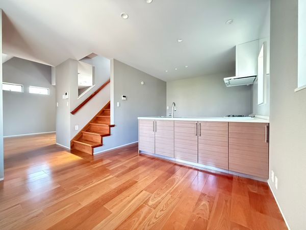 練馬区中村南2丁目 戸建 リビング