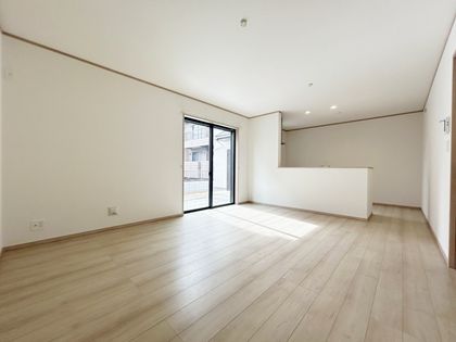 新座市栄3丁目 新築戸建 B号棟 リビング