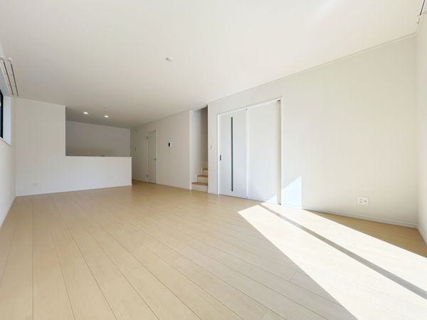 新座市栄3丁目 新築戸建 D号棟 リビング