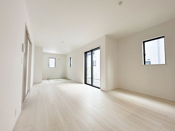 練馬区西大泉4丁目 新築戸建 5号棟 リビング 練馬区西大泉4丁目 新築戸建 5号棟 リビング