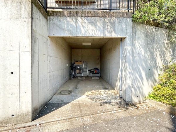 練馬区東大泉3丁目 戸建 駐車場 練馬区東大泉3丁目 戸建 駐車場